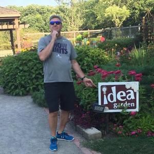 Meet your Posher, Brian